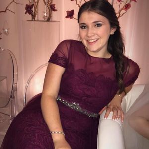 Meet your Posher, Sabrina